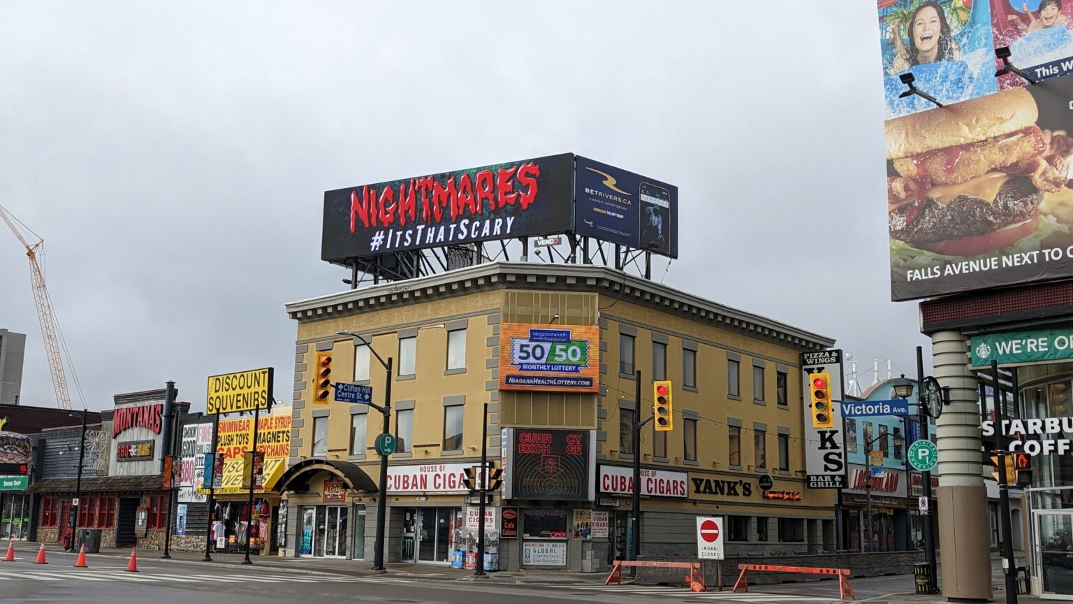 Commercial Signage in Ontario